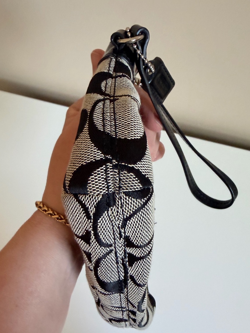 COACH Black Signature Canvas Wristlet - Picture 5 of 5